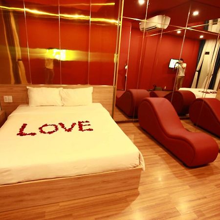 Mata Love Hotel Da Nang Exteriör bild