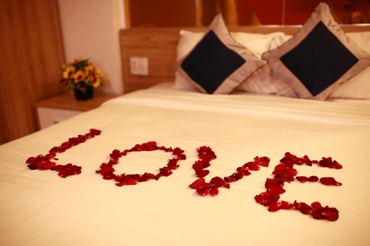 Mata Love Hotel Da Nang Exteriör bild