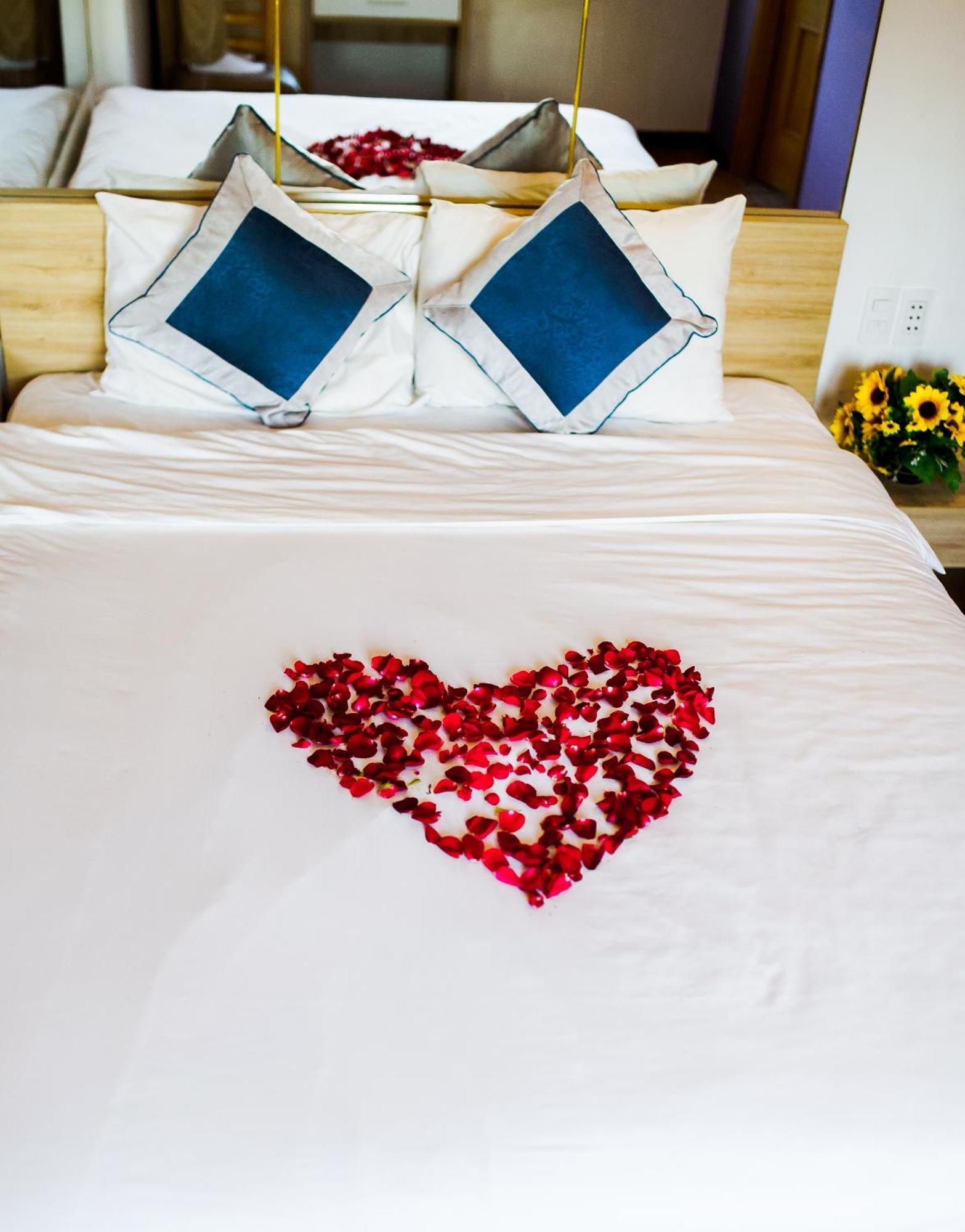 Mata Love Hotel Da Nang Exteriör bild
